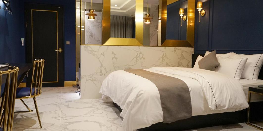 Astro Hotel Yongin Exterior foto